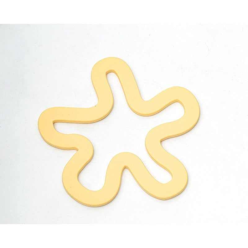 4pcs Silicone Heat Insulation Pads, Table MATS, Household Vegetable Plate MATS, Placemats, Clay Pot MATS, Bowl MATS, Table MATS and Cup MATS, Home Decoration MATS, Home Dining, Modern Kitchenware, Decorative Mats, Silicone Mats, Nonslip Surface, Cup